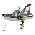 Bruder RAM Polizeiauto mit Boot und zwei Figuren