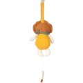 small foot Stofflöwe spielt eine Melodie